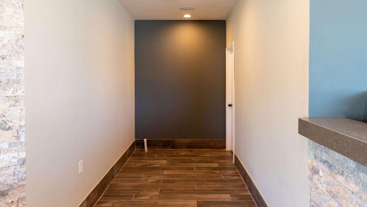Magnuson Extended Stay And Suites Airport Hotel Irving Extérieur photo